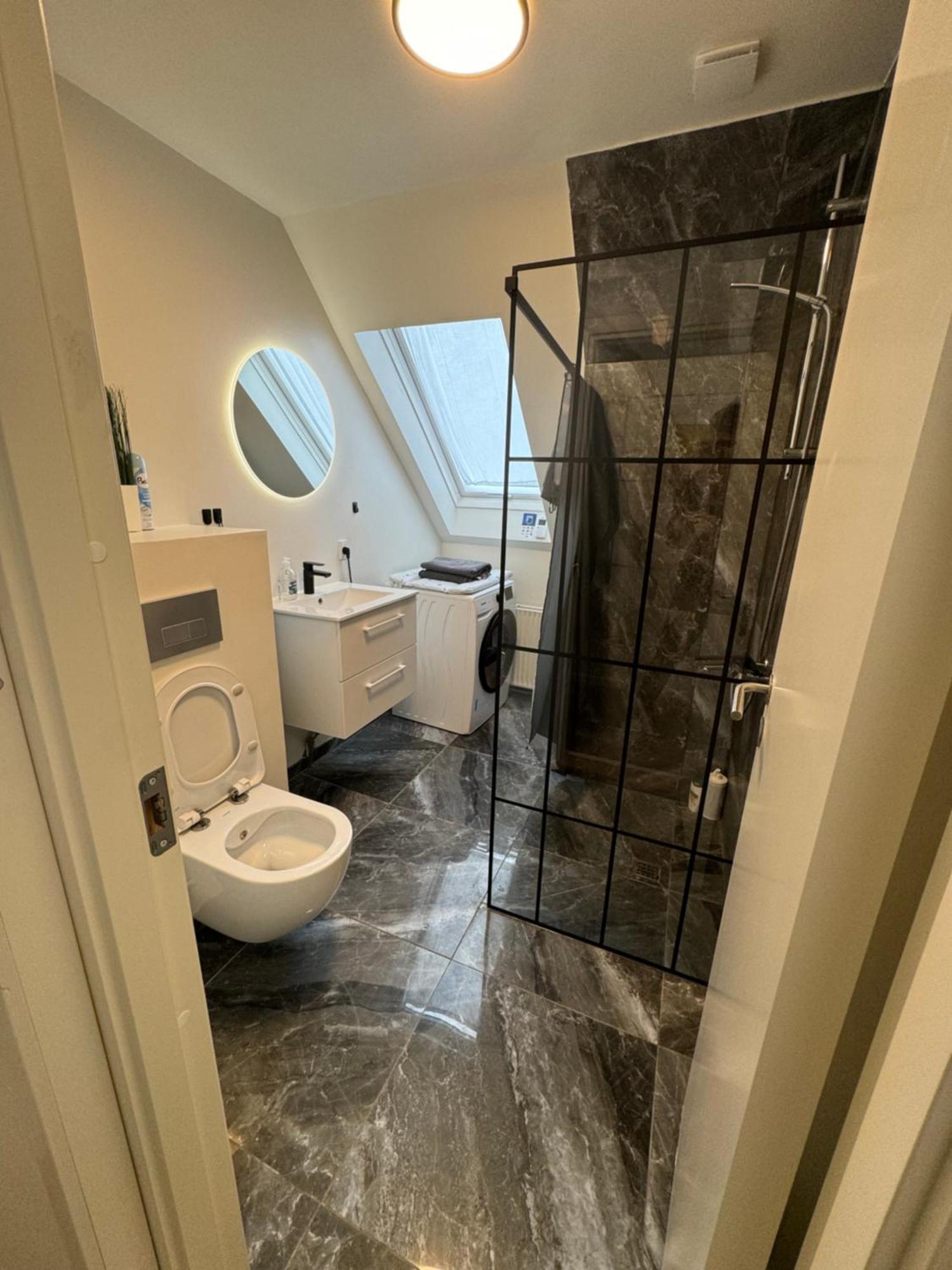 The Nightingale - Top-Equipped House In Odense - Free Parking Ngoại thất bức ảnh